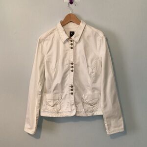 French Cuff White Button-Up Jacket 🏹
